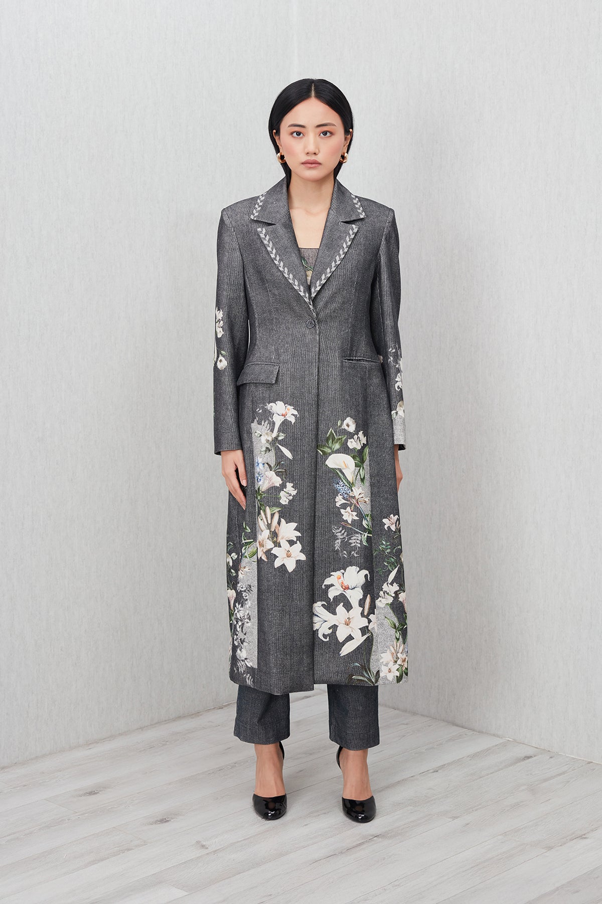 Aruma Overcoat