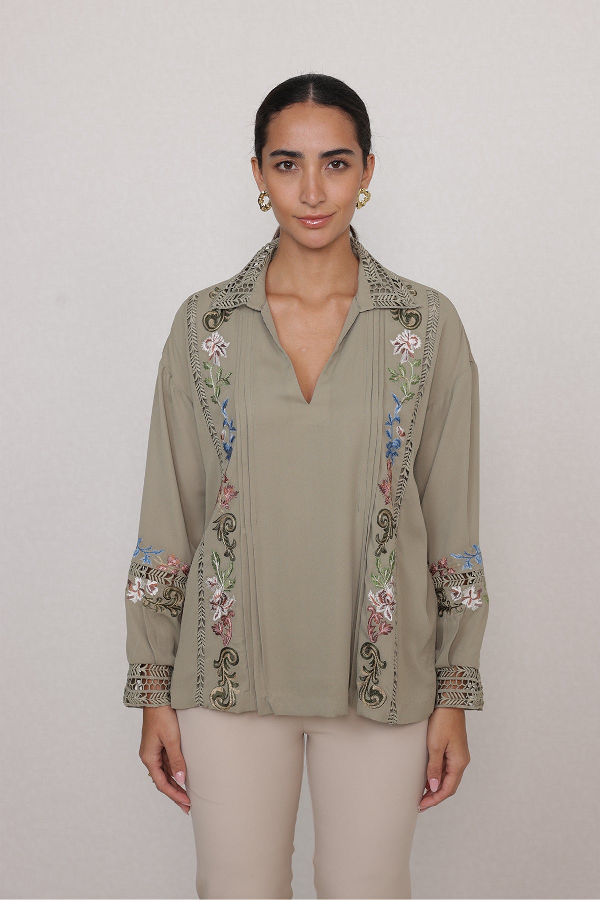 Vinara Blouse