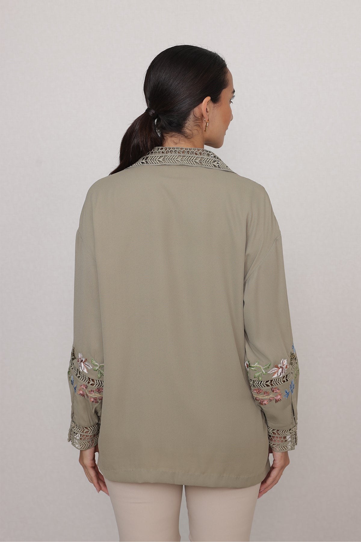 Vinara Blouse