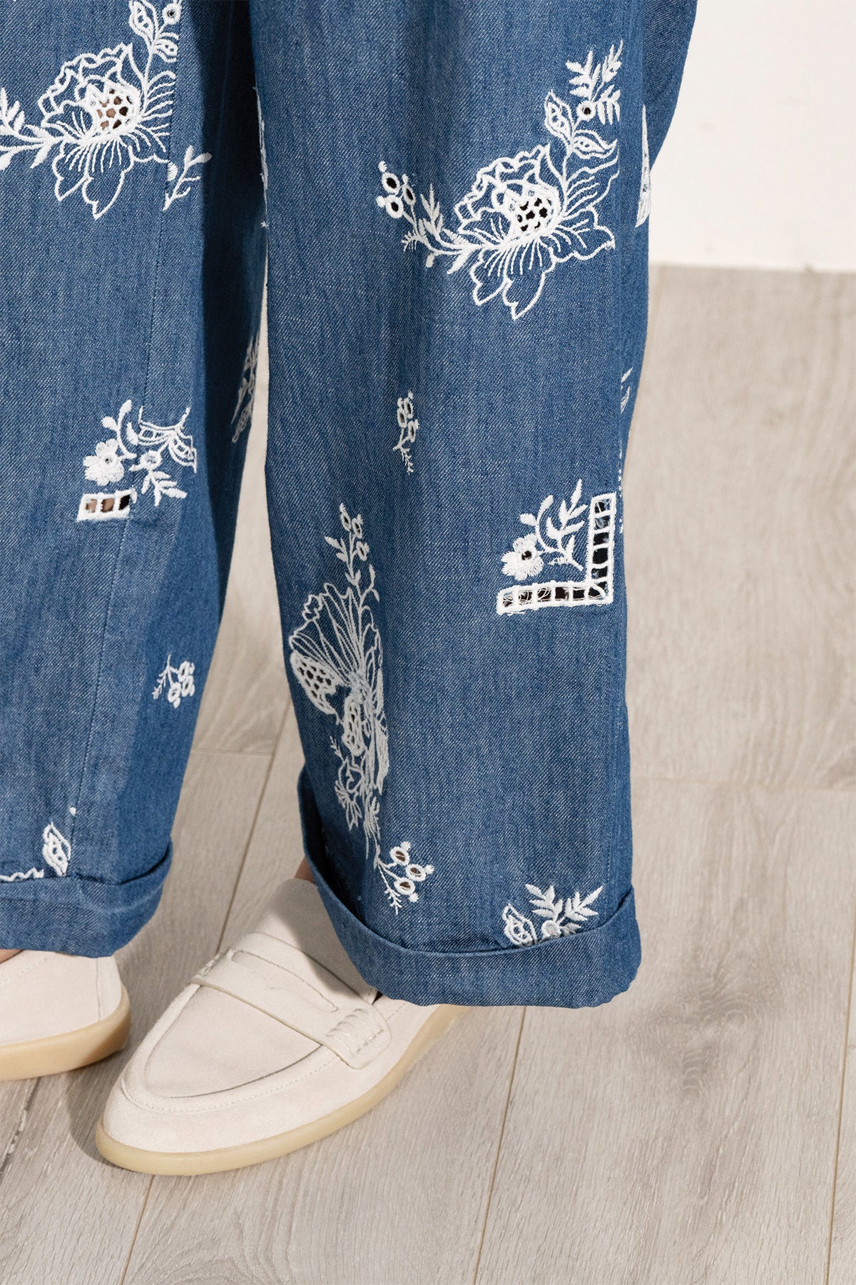 Lumo High Waisted Pants