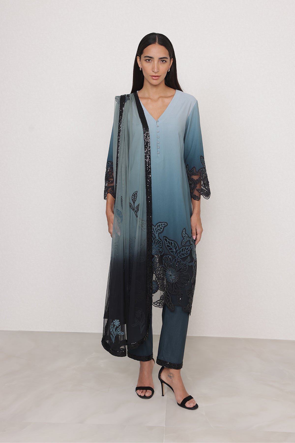 Vina Tunic Set
