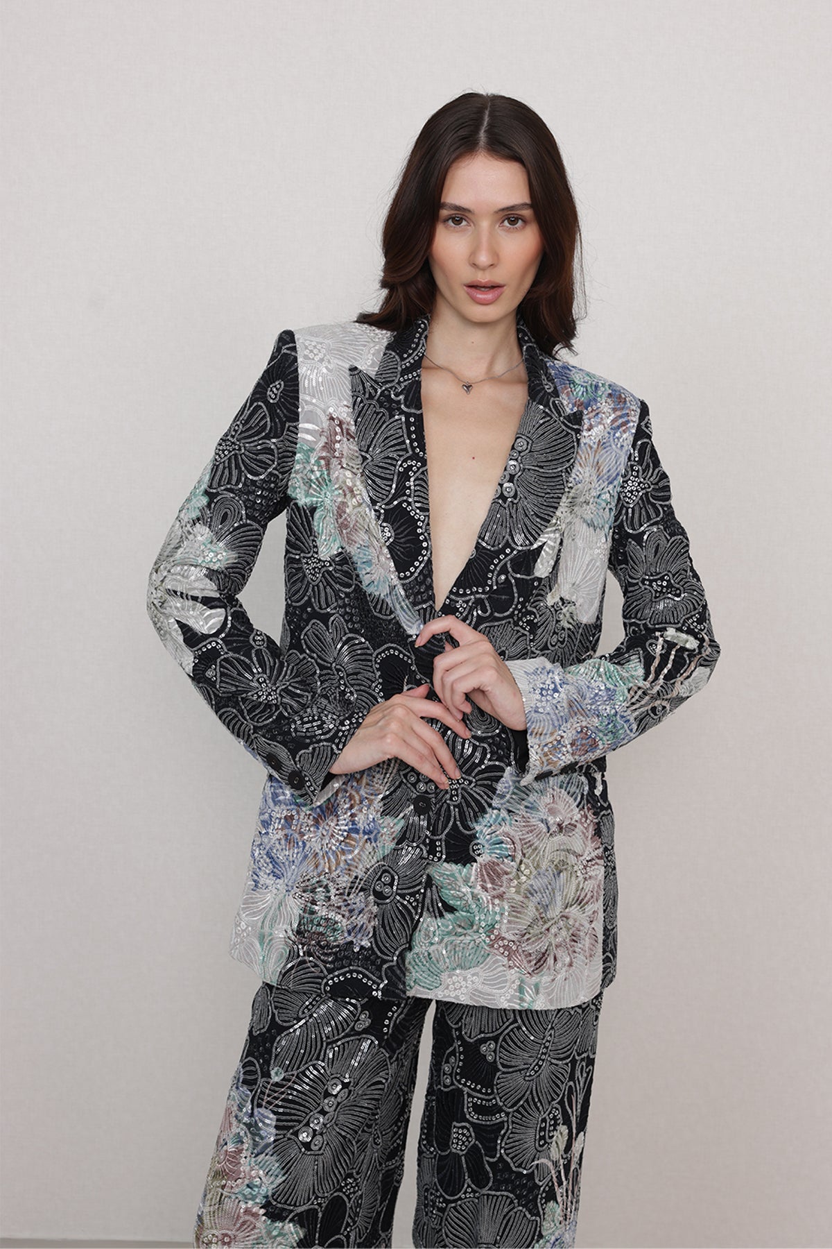 Lakshmi Rana Ellis Embroidered Floral Set
