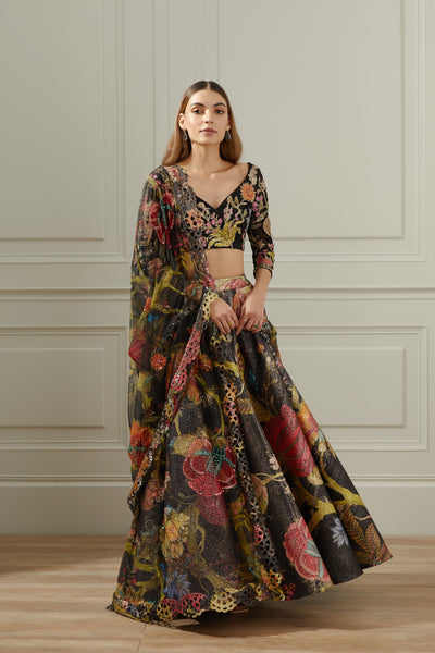 Leila Lehenga