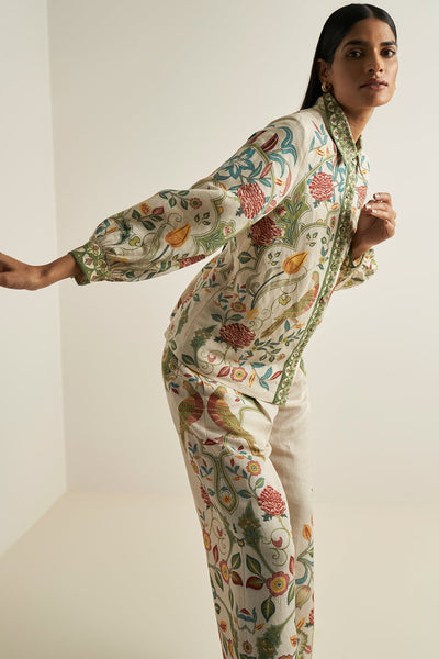 Hanna Khan in Ivy Matching Set