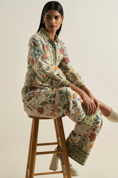 Hanna Khan in Ivy Matching Set