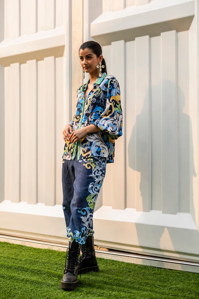Ayesha Kanga in Athena Matching Set